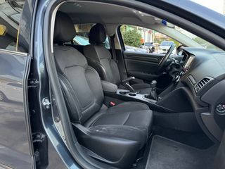 Renault Megane 2018 NAVI-thumb-18
