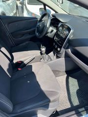 Renault Clio 2018 1.5 DCI DIESEL-thumb-6