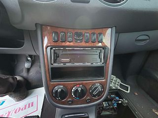 ΚΕΝΤΡΙΚΗ ΚΟΝΣΟΛΑ (ΞΥΛΟ) MERCEDES A170 W168 "2001-2004"