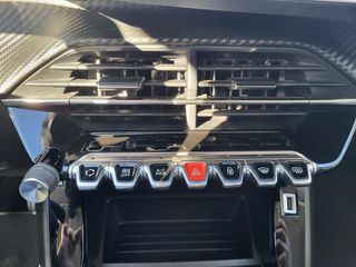 Peugeot 208 2020 1.2 PURETECH 75 ACTIVE-thumb-27