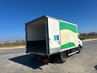 Ψυγείο Mitsubishi 2012 Fuso Canter-thumb-9