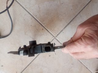 ΚΛΕΙΔΑΡΙΑ ΠΙΣΩ ΚΑΠΩ FORD MONDEO 2010-thumb-1