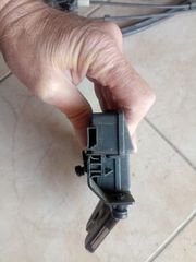 ΚΛΕΙΔΑΡΙΑ ΠΙΣΩ ΚΑΠΩ BMW E46-thumb-1