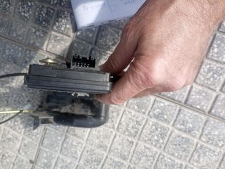 ΚΛΕΙΔΑΡΙΑ ΕΜΠΡΟΣ ΔΕΞΙΑ MAZDA 2-thumb-1