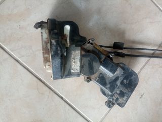 ΚΛΕΙΔΑΡΙΑ ΠΙΣΩ ΔΕΞΙΑ MAZDA 2-thumb-2