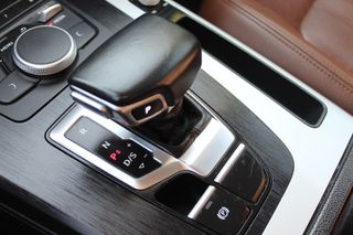 Audi Q5 2019 TFSI 245Hp Mild Hybrid quattro ultra S-Τronic-ΕΛΛΗΝΙΚΟ-thumb-25