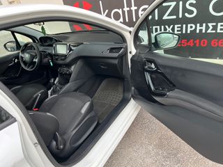 Peugeot 208 2015-thumb-8