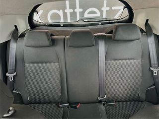 Peugeot 208 2015-thumb-14