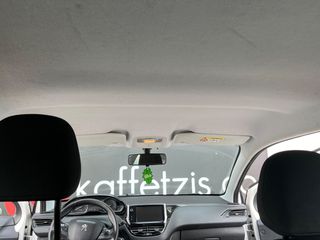 Peugeot 208 2015-thumb-15