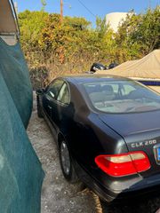 Mercedes-Benz CLK 200 2002-thumb-2
