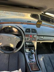 Mercedes-Benz CLK 200 2002-thumb-6