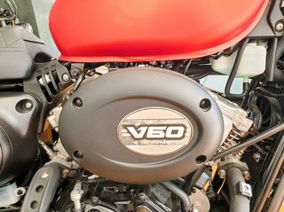 Hyosung 2026 Bobber GV300S-thumb-2