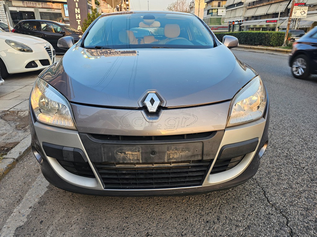 Renault Megane '11 ΝEW DYNAMIC 1.4 130hp luxe