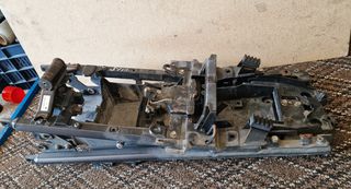 YAMAHA FZ1 2006 2012 ΥΠΟΠΛΑΙΣΙΟ ΜΕ ΠΛΑΣΤΙΚΟ ΜΠΑΤΑΡΙΑΣ ΑΝΑΡΘΟΤΗ-thumb-3