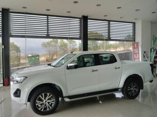 Isuzu D-Max 2026 GRAVITY 4DOORΝΕΟ ΜΟΝΤΕΛΟ ΕΤΟΙΜΟΠΑΡΑΔΟΤΟ-thumb-1