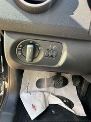 Audi A3 2005 1.6 FSI-thumb-8