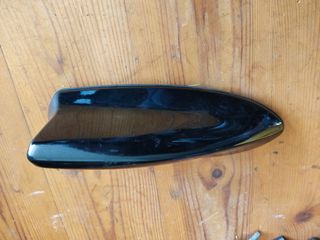 Toyota yaris κεραία καρχαρίας-thumb-1