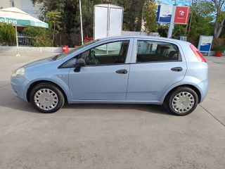 Fiat Grande Punto 2008-thumb-1