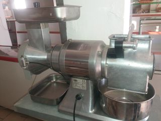 ΤΥΡΟΤΡΙΦΤΗΣ ΔΙΠΛΟΣ ΓΙΑ ΧΟΝΤΡΟ ΚΑΙ ΨΙΛΟ