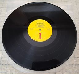 The Earons – Hear On Earth LP-thumb-3