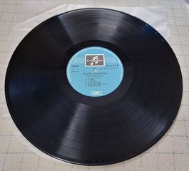 Μάνος Χατζιδάκις – Πρώτη Εκτέλεση  LP-thumb-3