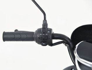 Yadea Electric Scooter 2026 M6-thumb-3