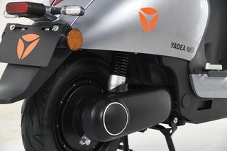 Yadea Electric Scooter 2026 M6-thumb-7