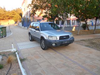 Subaru Forester 2004-thumb-3