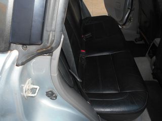 Subaru Forester 2004-thumb-15