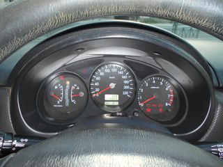 Subaru Forester 2004-thumb-20