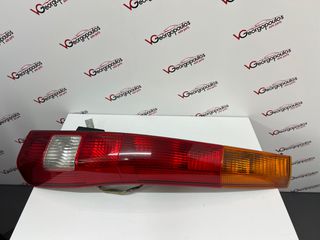 Φανάρι πίσω δεξιά Honda CR-V 02-04