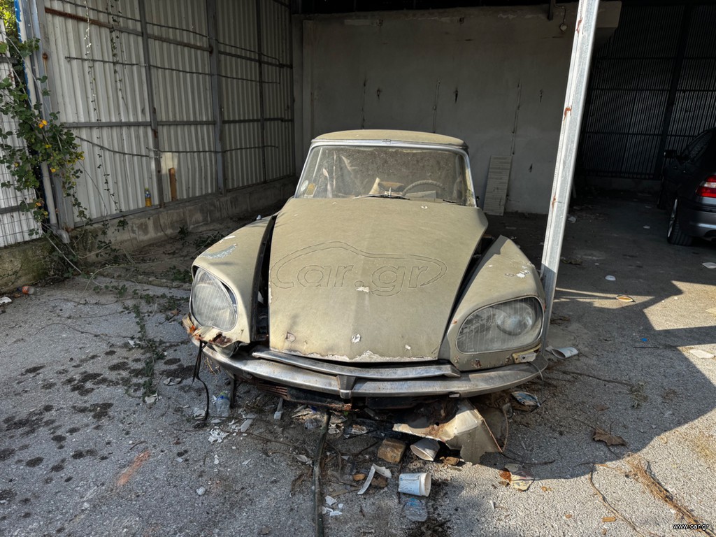 CITROEN DS ΒΑΤΡΑΧΟΣ