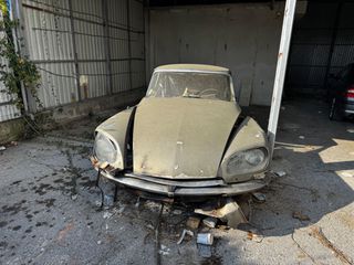 CITROEN DS ΒΑΤΡΑΧΟΣ