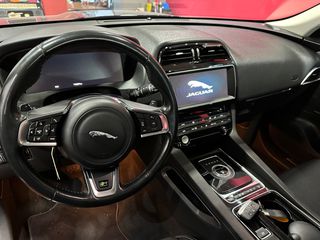 Jaguar F-Pace 2017 R-SPORT LED PACK-thumb-6