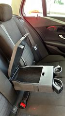 Mercedes-Benz C 180 2020-thumb-24