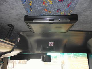 Mercedes-Benz 2011 1224-thumb-10