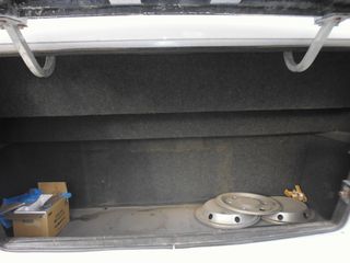 Mercedes-Benz 2011 1224-thumb-16