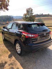 Nissan Qashqai 2016 1.2 DIG-T N-CONNECTA-thumb-4