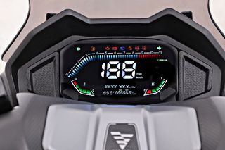 Voge SR1 2026 ΕΤΟΙΜΟΠΑΡΑΔΟΤΟ-thumb-18