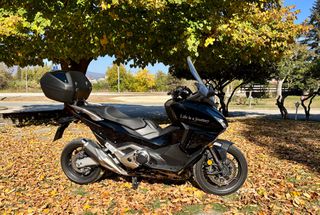 Honda Forza 750 2022