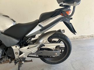 Honda CBF 600S 2004-thumb-9