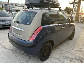 Lancia Ypsilon 2006-thumb-1