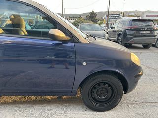 Lancia Ypsilon 2006-thumb-9