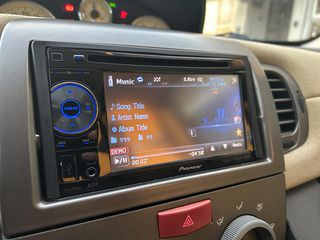 Lancia Ypsilon 2006-thumb-37