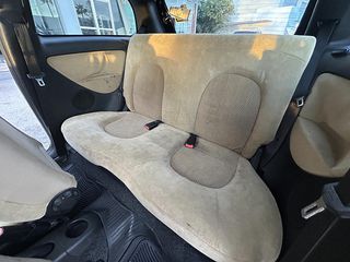 Lancia Ypsilon 2006-thumb-29