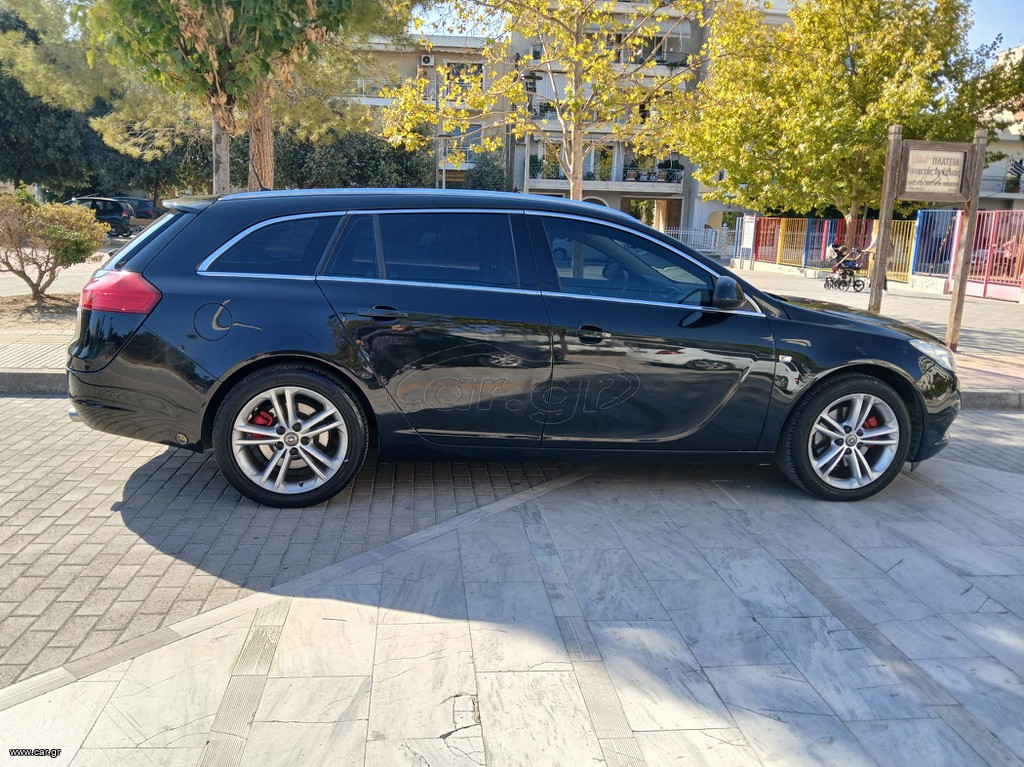 Opel Insignia 2011 SPORTS TOURER 1.6 TURBO SPORT