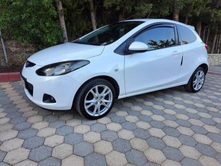 Mazda 2 2008-thumb-1