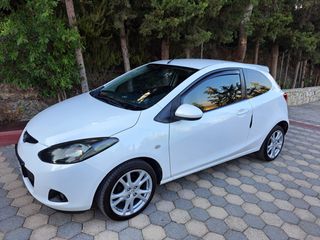 Mazda 2 2008-thumb-3