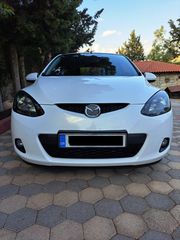 Mazda 2 2008-thumb-10