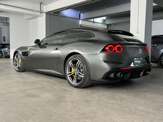 Ferrari GTC4Lusso 2019 6.3 V12-thumb-1